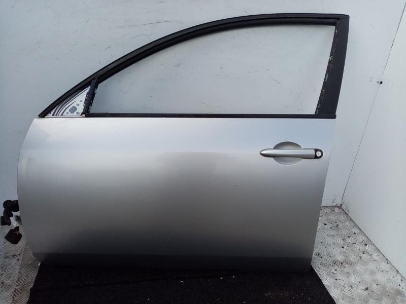 Porte avant gauche NISSAN PRIMERA 4 Diesel - 1