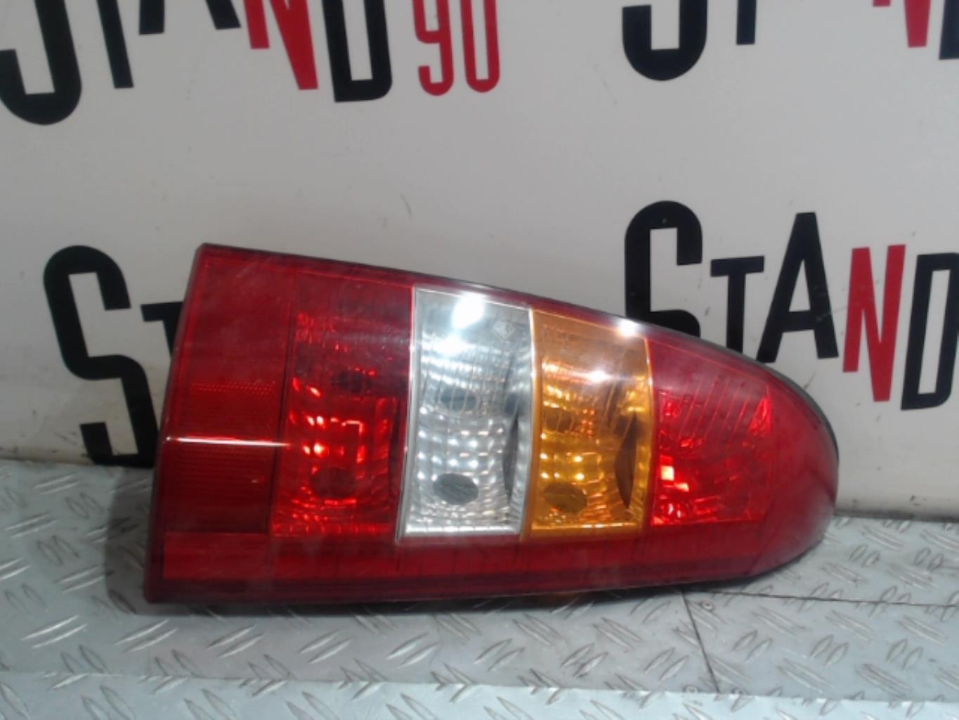 Fanale posteriore principale destro (luci) OPEL ASTRA G BREAK Gasolina - 1