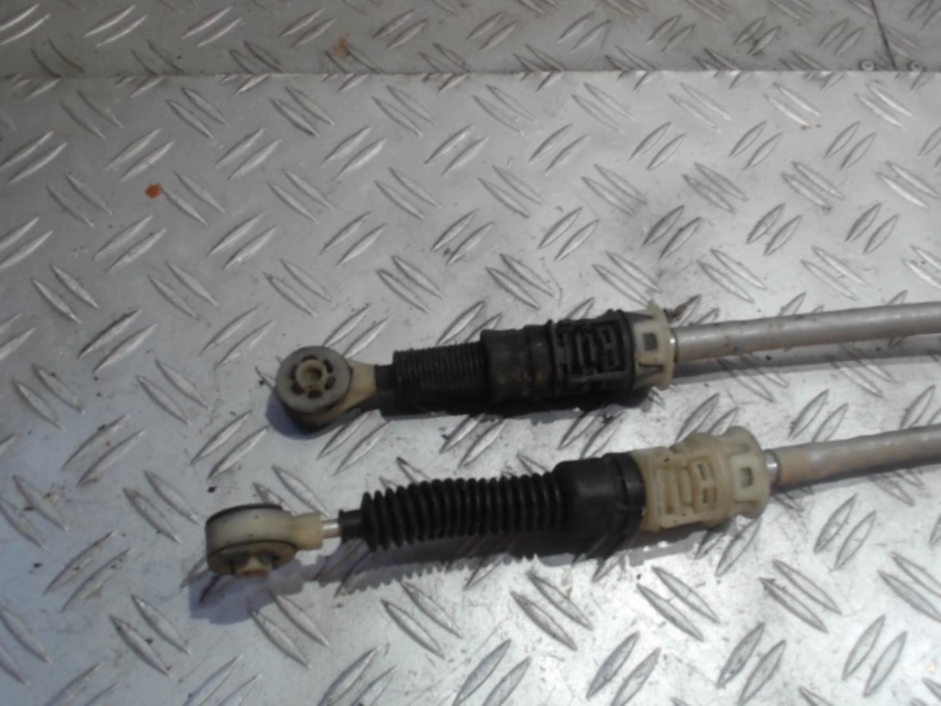 Cable levier de vitesses RENAULT CAPTUR 1 PHASE 2 Diesel - 1