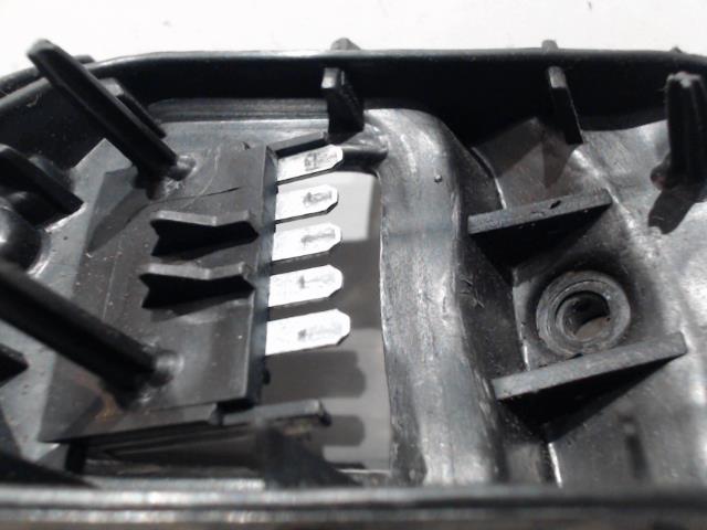 Base portalampade fanale posteriore destro OPEL CORSA C PHASE 1 Gasolina - 1