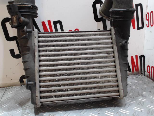 Echangeur air (Intercooler) VOLKSWAGEN PASSAT 4  - 1