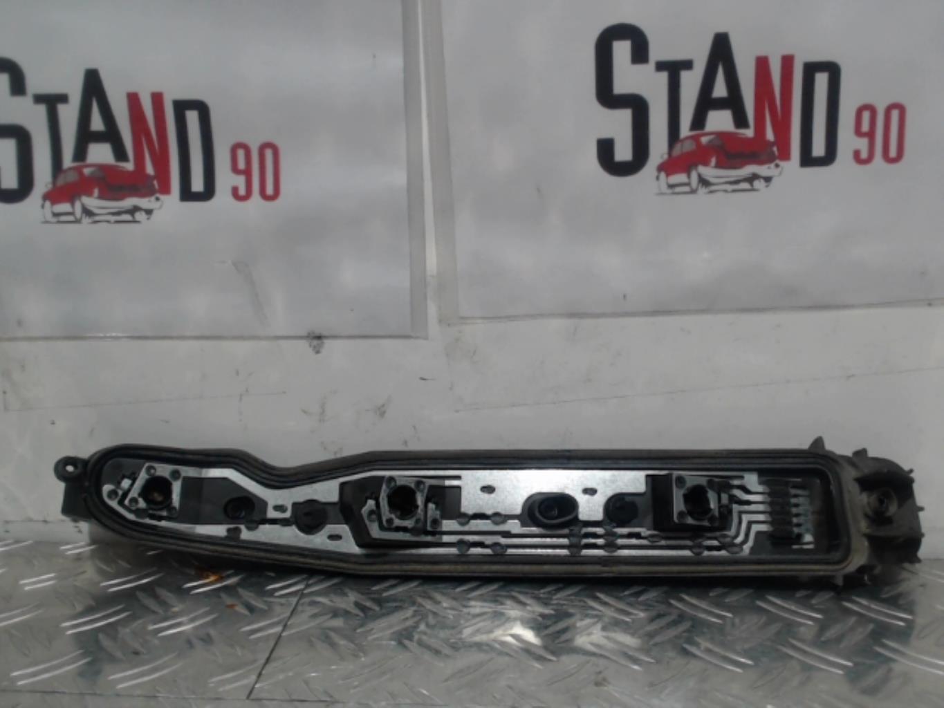 Base portalampade fanale posteriore sinistro OPEL CORSA C PHASE 1 Gasolina - 1