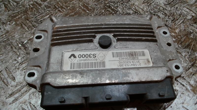 Calculateur RENAULT SCENIC 2 PHASE 1 Essence - 1