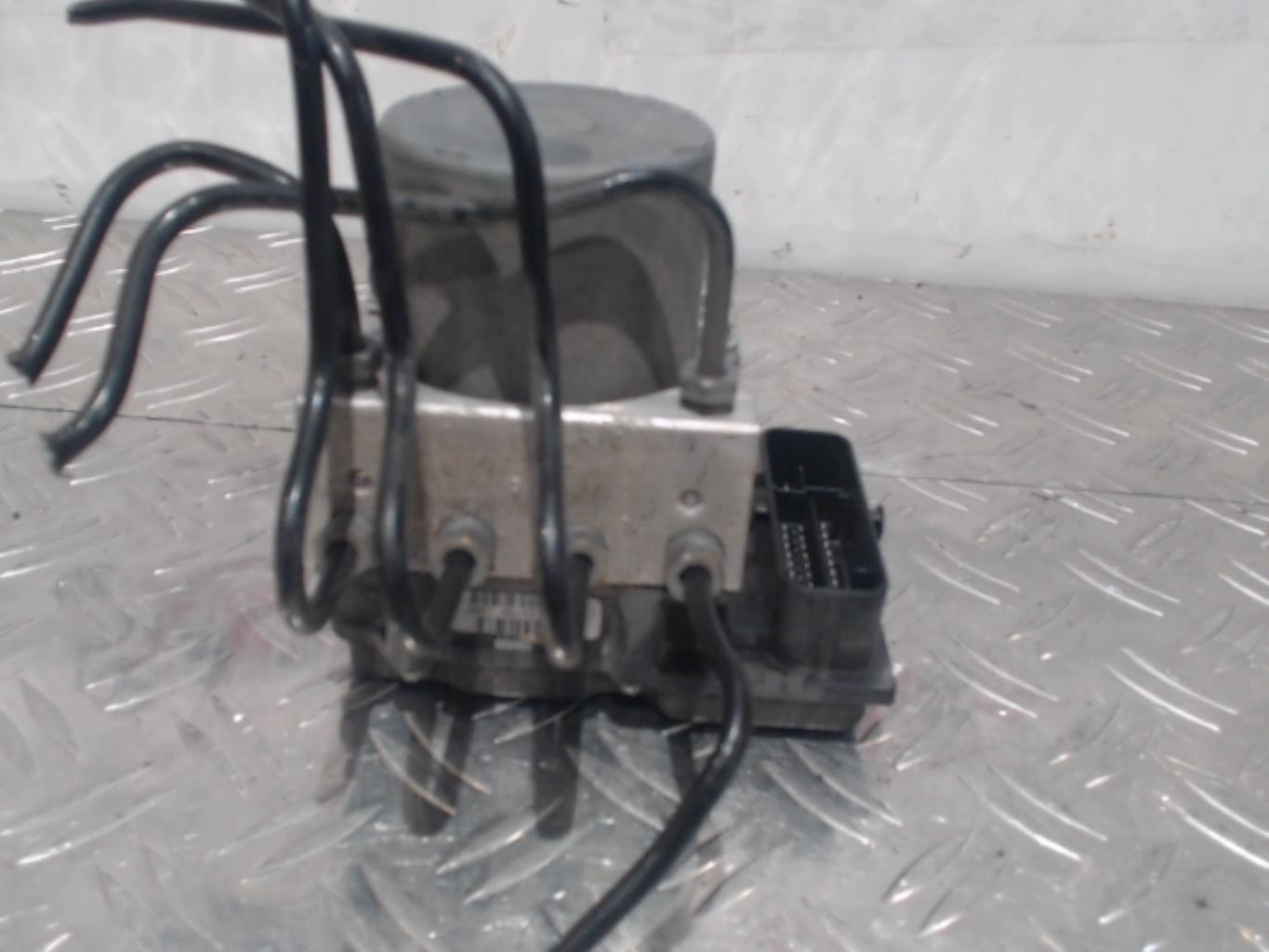 Bloc ABS (freins anti-blocage) CITROEN C4 1 PHASE 2 Diesel - 1