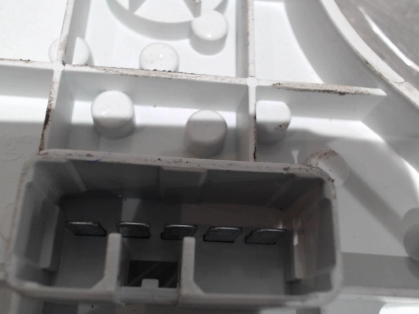 Base portalampade fanale posteriore destro MITSUBISHI CARISMA PHASE 1 Gasolina - 1