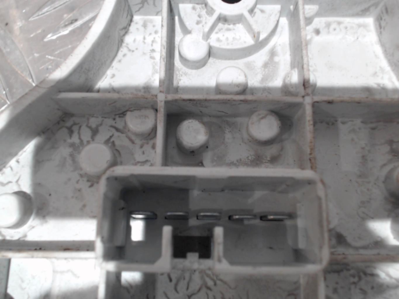 Base portalampade fanale posteriore sinistro MITSUBISHI CARISMA PHASE 1 Gasolina - 1