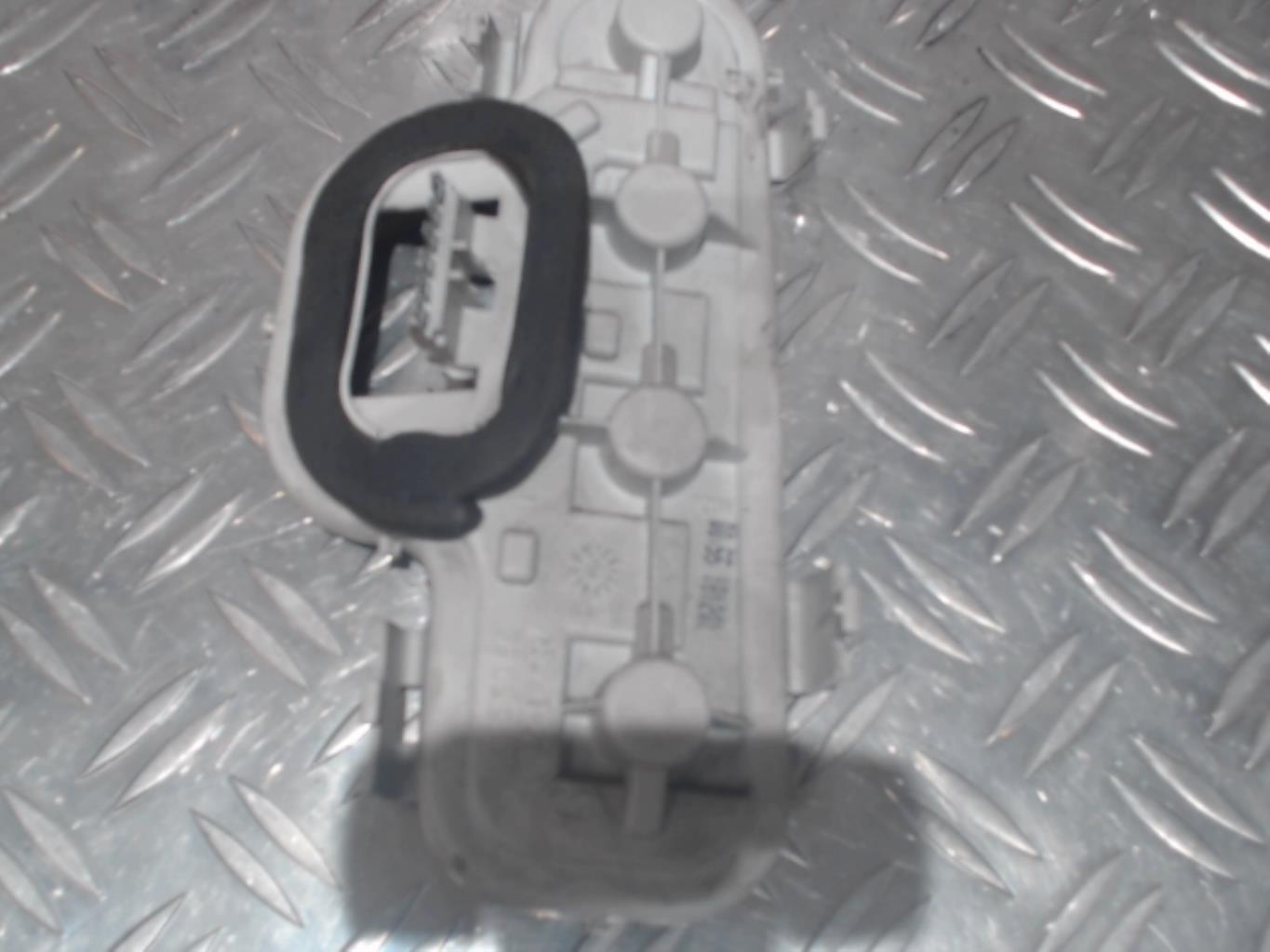 Base portalampade fanale posteriore sinistro OPEL ASTRA G Gasolina - 1