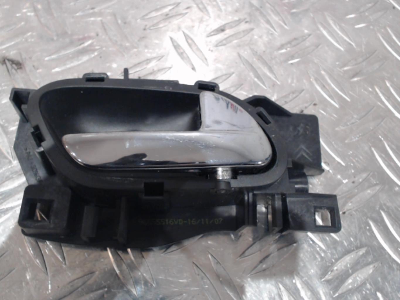 Maniglia interna anteriore destra PEUGEOT 207 PHASE 1 BREAK Diésel - 1