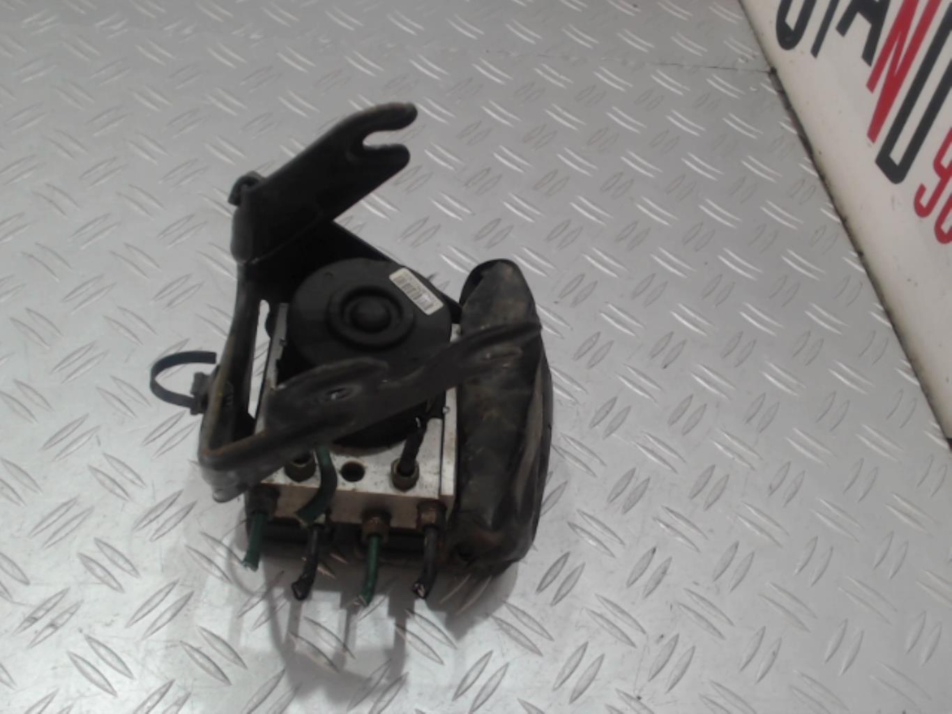 Bloc ABS (freins anti-blocage) CITROEN C3 1 PHASE 1 Diesel - 1