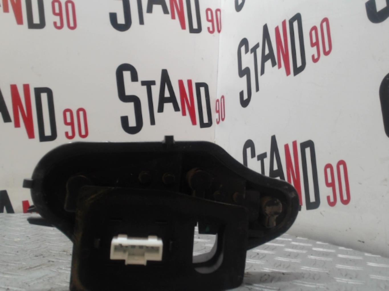 Base portalampade fanale posteriore sinistro CITROEN C3 2  - 1