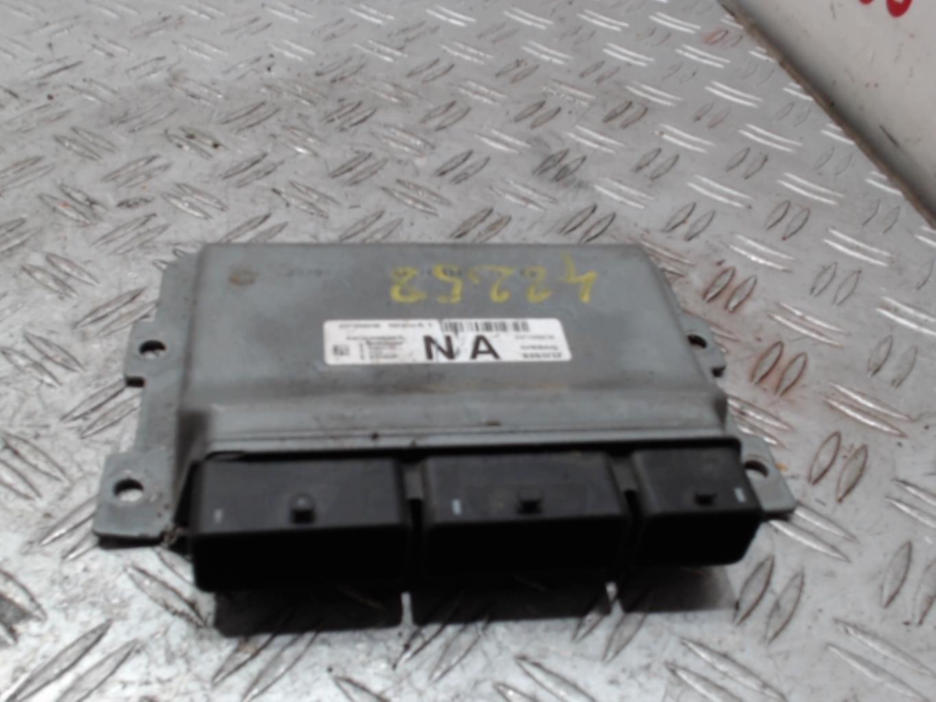 Calculateur DACIA SANDERO 2 PHASE 2 Essence - 1