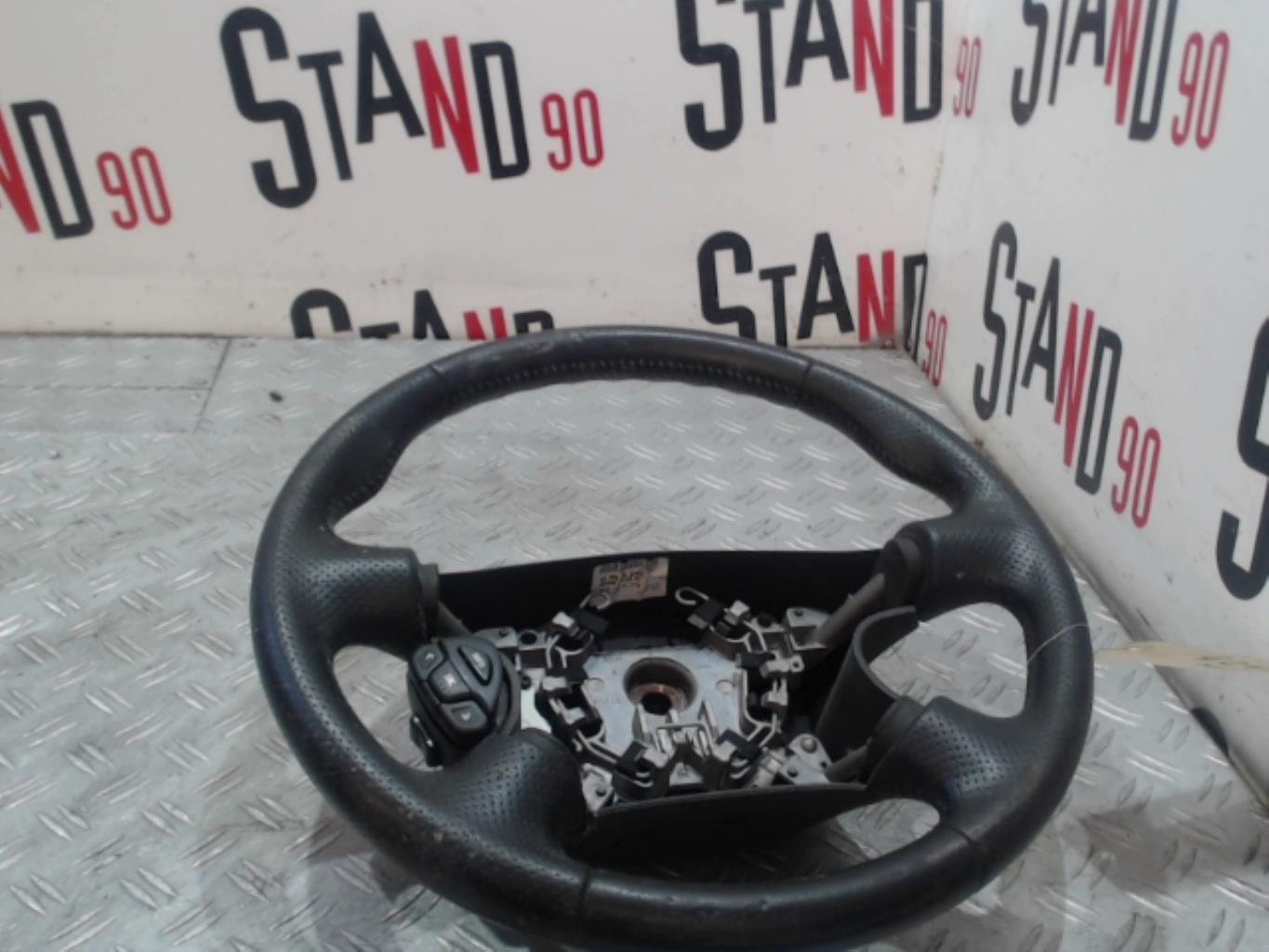 Volant NISSAN ALMERA 2 PHASE 1 Diesel - 1
