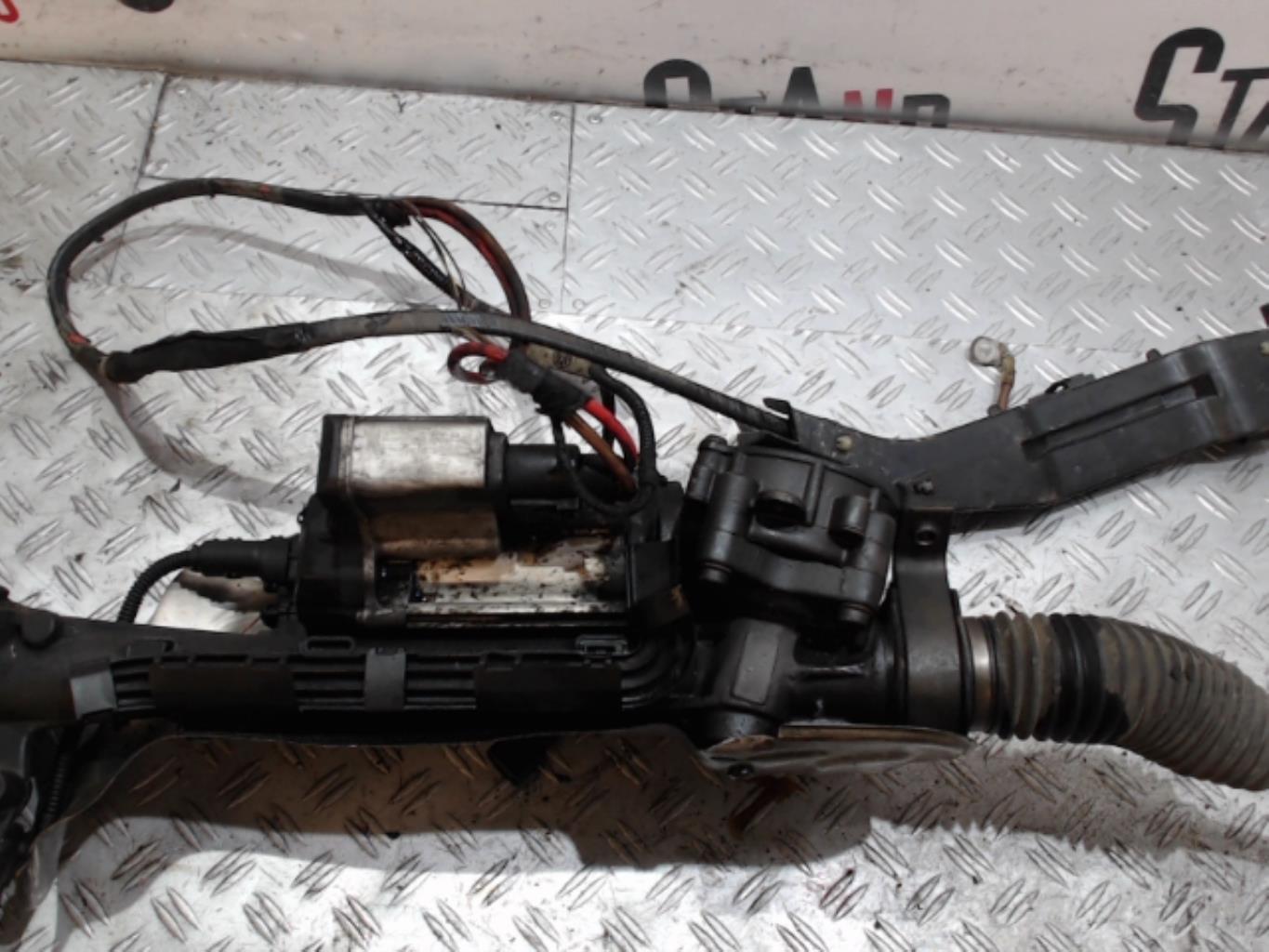 Cremaillere assistee VOLKSWAGEN CADDY 3 PHASE 1 Diesel - 1