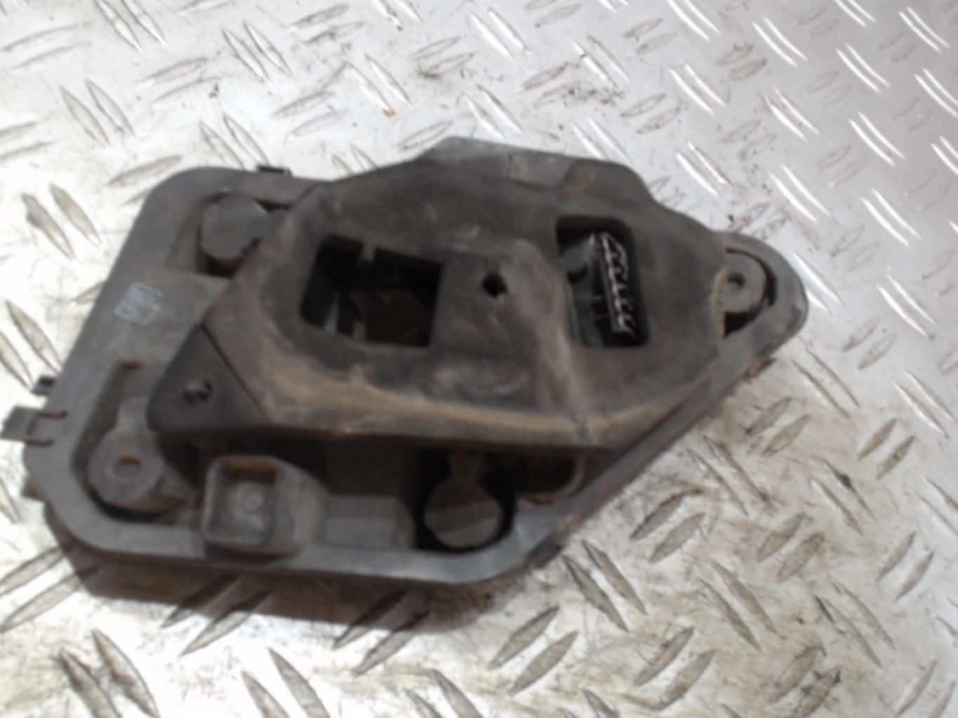 Base portalampade fanale posteriore sinistro OPEL ASTRA H GTC PHASE 1 Diésel - 1