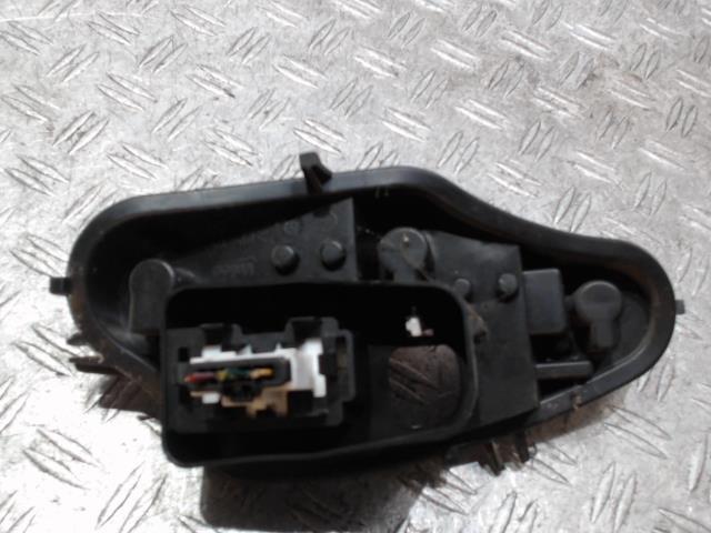 Base portalampade fanale posteriore sinistro CITROEN C3 2 PHASE 1 Diésel - 1