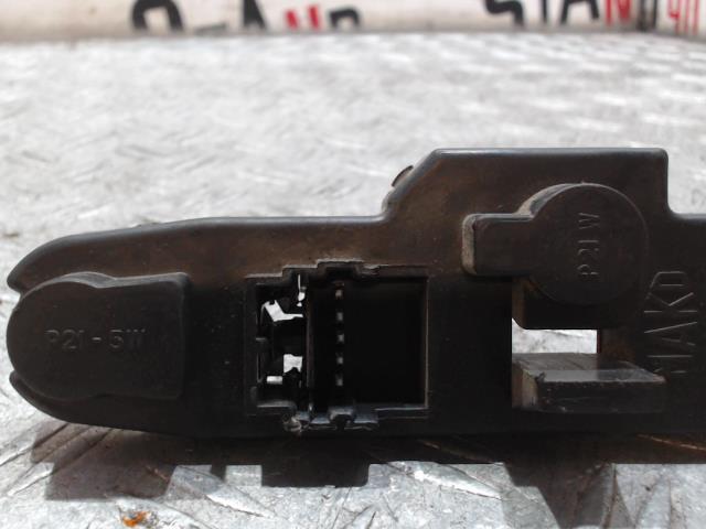 Base portalampade fanale posteriore sinistro RENAULT MEGANE 1 BREAK Diésel - 1