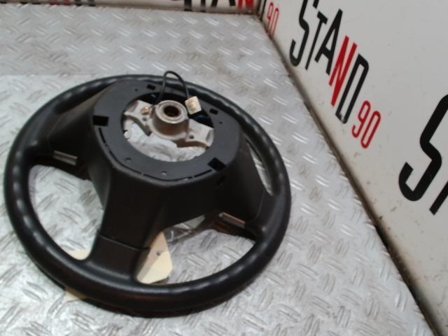 Volant SUZUKI SWIFT 3  - 1