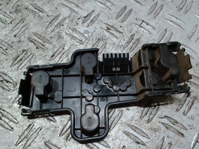 Base portalampade fanale posteriore sinistro OPEL VECTRA A PHASE 2 Diésel - 1
