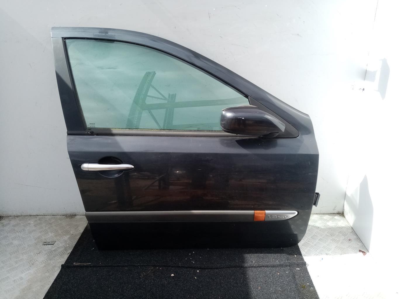 Porte avant droit RENAULT LAGUNA 2 PHASE 1 Essence - 1