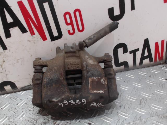 Etrier avant gauche (freinage) AUDI A4 4 AVANT PHASE 1 BREAK Diesel - 1