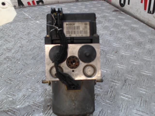 Bloc ABS (freins anti-blocage) RENAULT CLIO 2 PHASE 1 Essence - 1