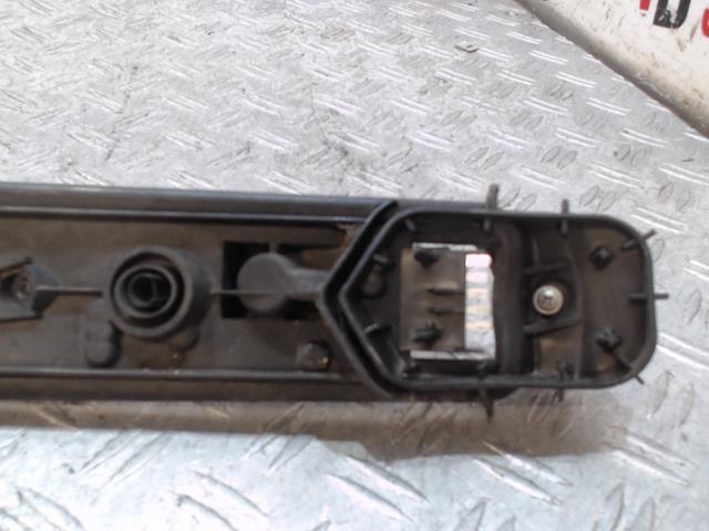 Base portalampade fanale posteriore destro OPEL CORSA C PHASE 1 Diésel - 1