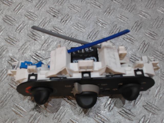 Commande chauffage RENAULT TWINGO 2 PHASE 1 Essence - 1