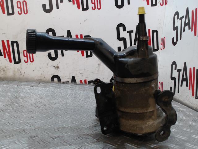 Pompe de direction PEUGEOT 308 1  - 1