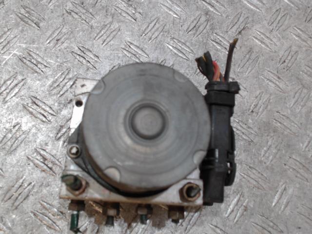 Bloc ABS (freins anti-blocage) RENAULT SCENIC 2 PHASE 1 Essence - 1