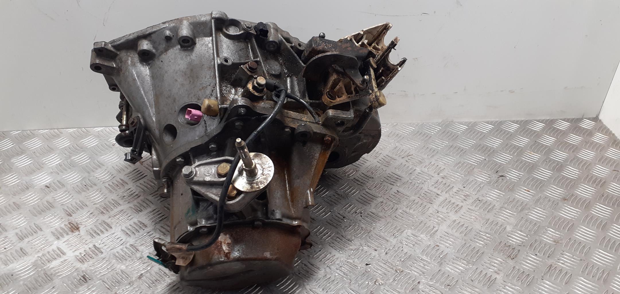 Boite de vitesses PEUGEOT 307 PHASE 1 Diesel - 1