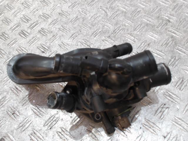 Boitier eau CITROEN DS3 PHASE 1 Essence - 1