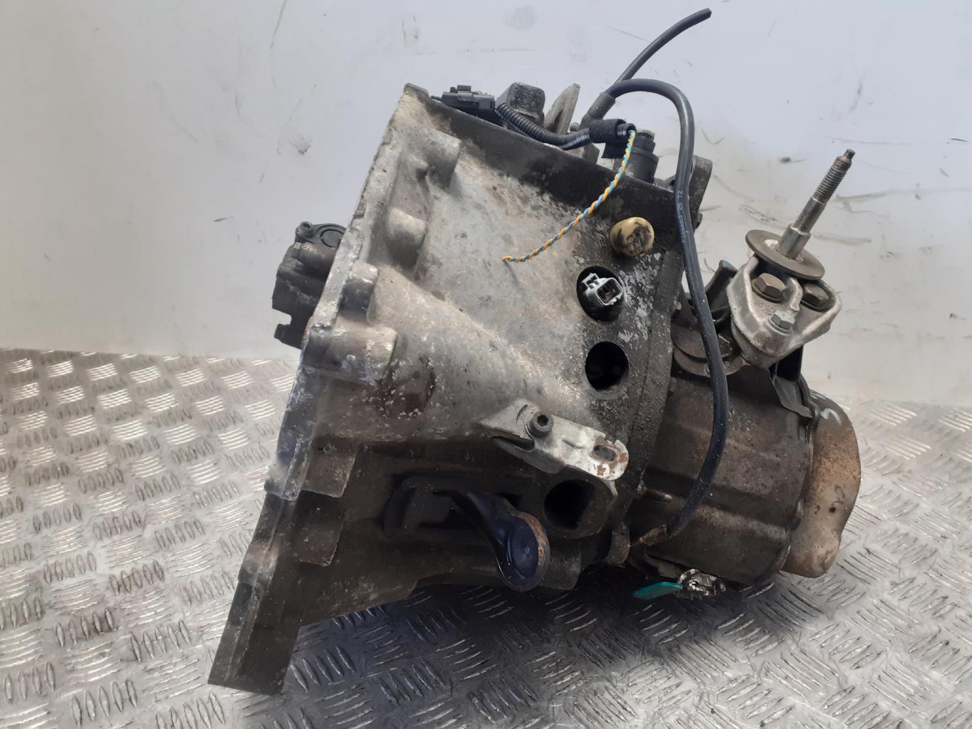 Boite de vitesses PEUGEOT 307 PHASE 1  - 1