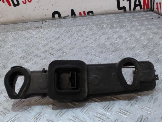 Base portalampade fanale posteriore sinistro DACIA LOGAN MCV 1 PHASE 2 BREAK Diésel - 1