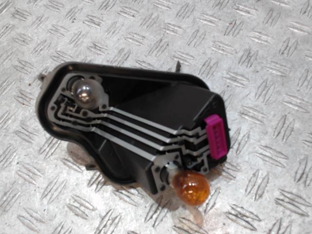 Base portalampade fanale posteriore destro RENAULT MEGANE 3  - 1