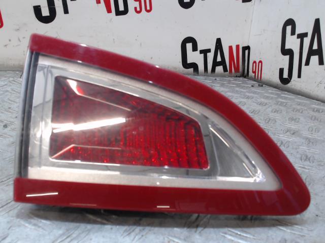 Feu arriere secondaire droit (feux) RENAULT SCENIC 3 PHASE 1 Diesel - 1