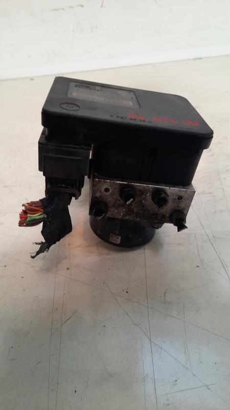 Bloc ABS (freins anti-blocage) AUDI A3 2 SPORTBACK PHASE 1 Diesel - 1