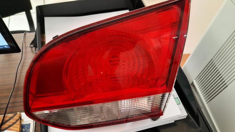 Feu arriere secondaire droit (feux) VOLKSWAGEN GOLF 6  - 1