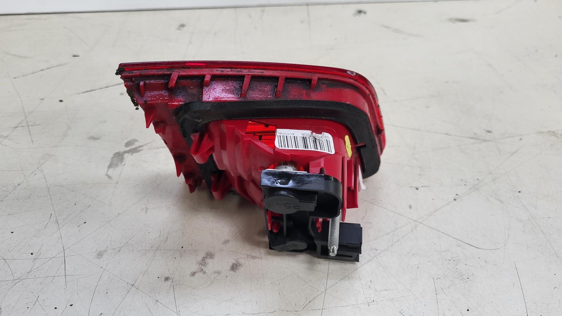 Feu arriere secondaire droit (feux) CITROEN C5 2 Diesel - 1