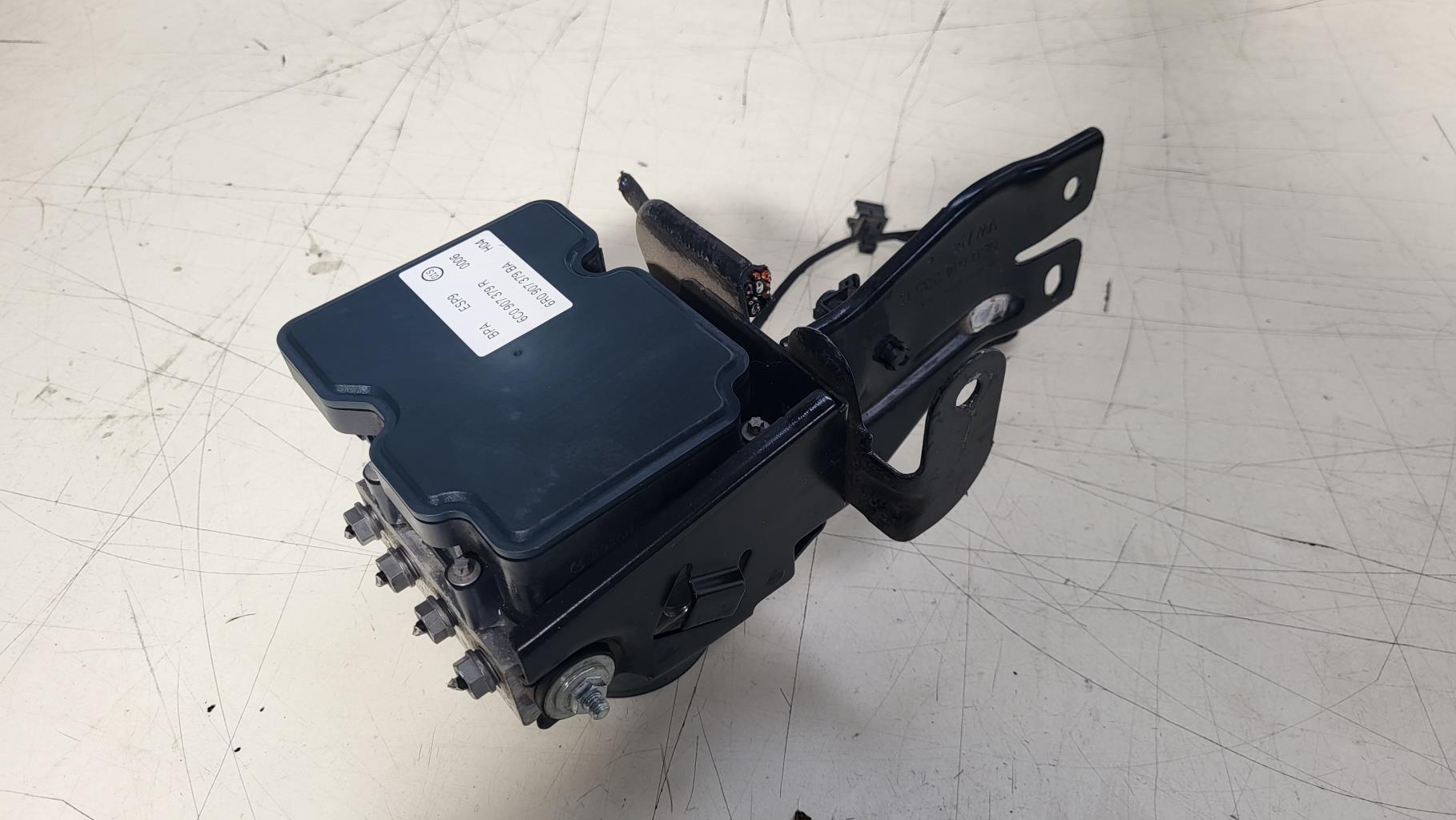 Bloc ABS (freins anti-blocage) SEAT IBIZA 4 PHASE 3 Essence - 1