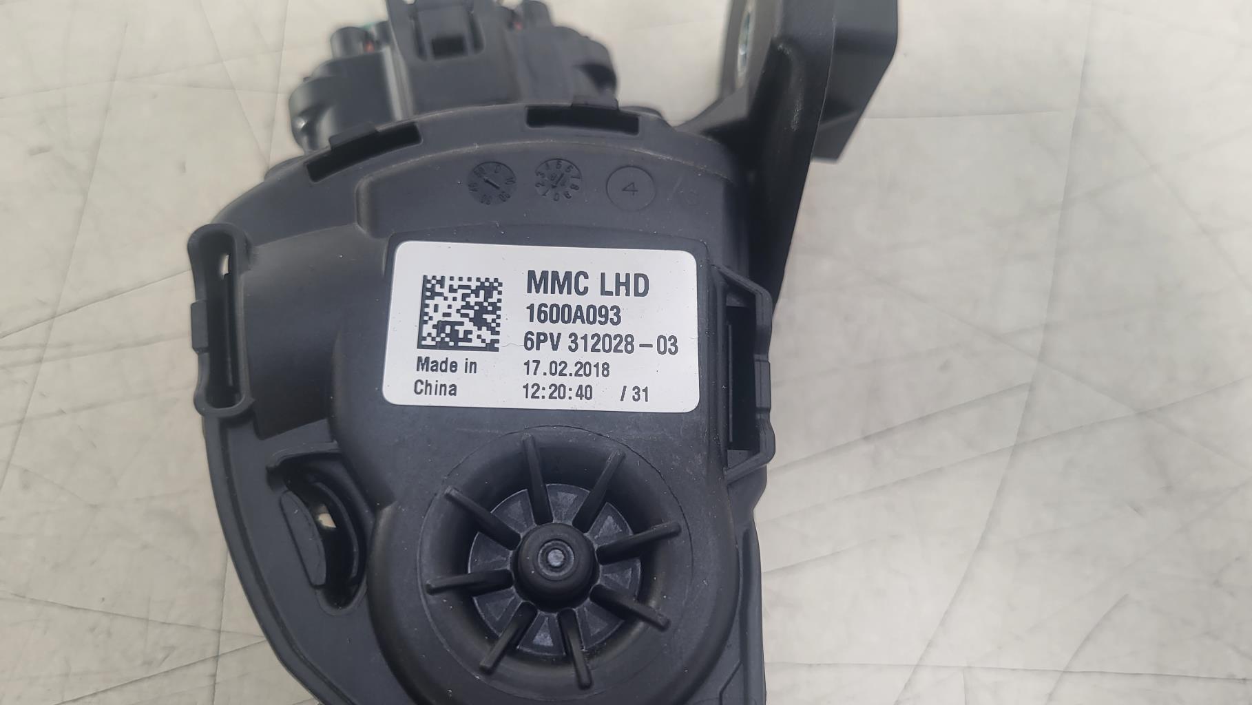 Pedale d'accelerateur MITSUBISHI SPACE STAR 3 PHASE 2 Essence - 1