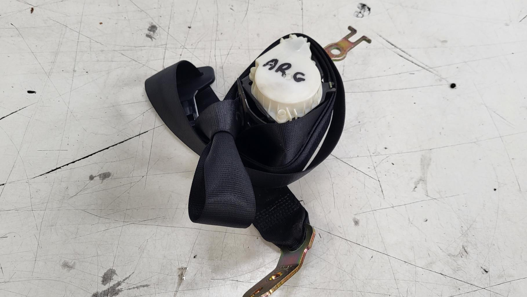 Ceinture arriere gauche BMW SERIE 5 E60 PHASE 2 Diesel - 1