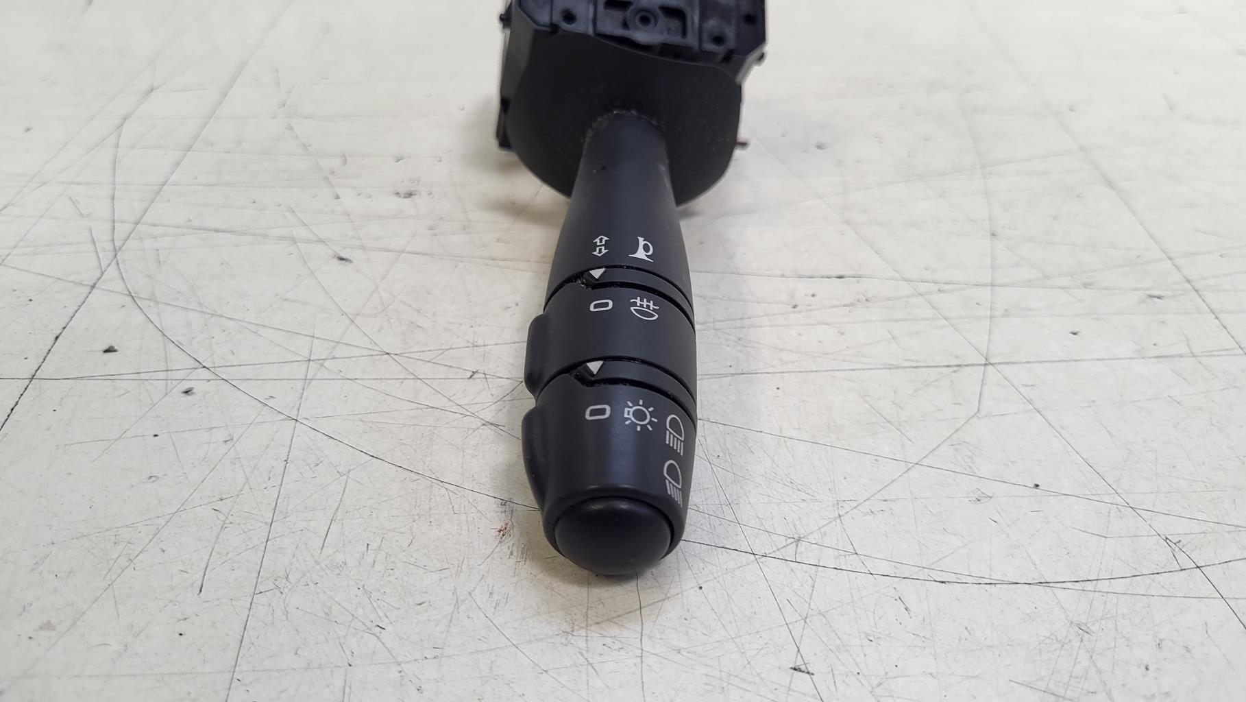 Commande de phare RENAULT TWINGO 2 PHASE 1 Diesel - 1