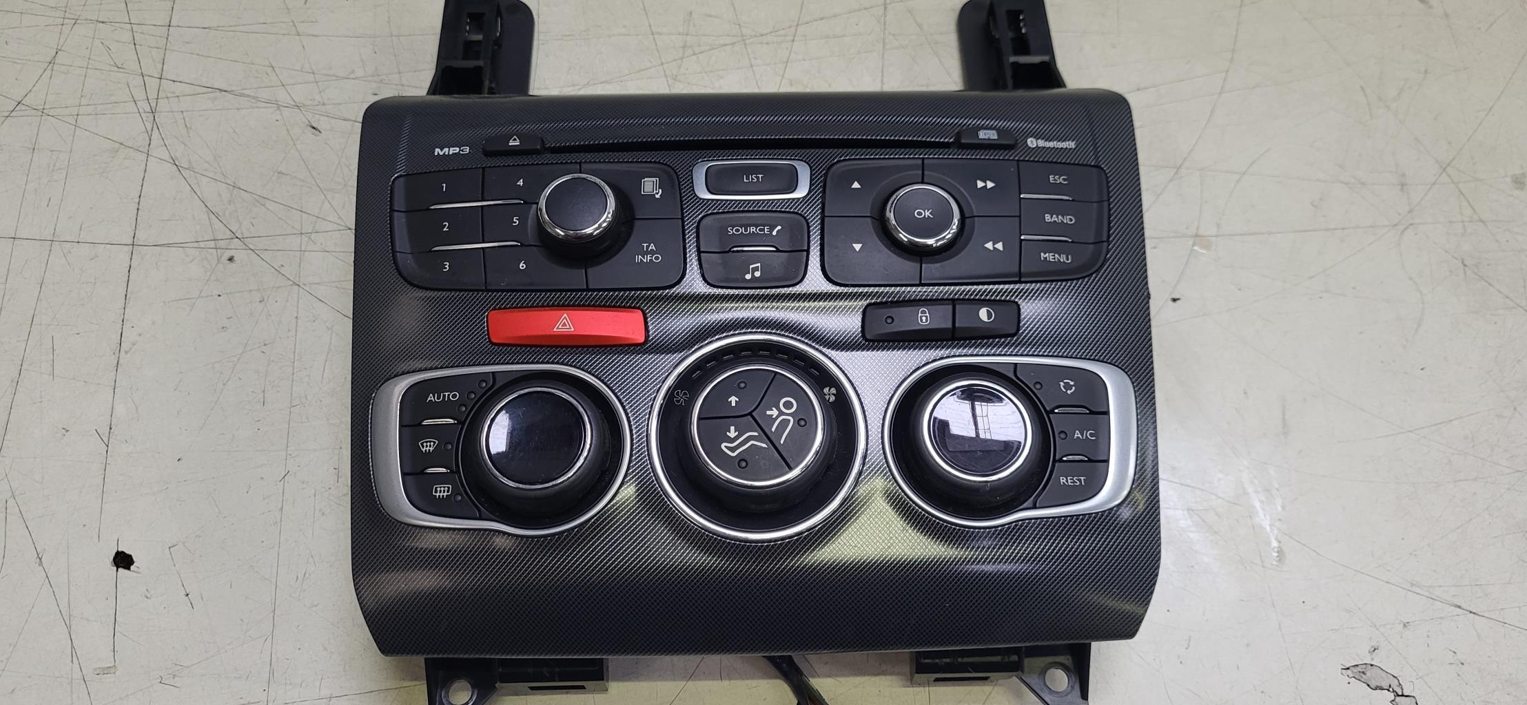 Commande autoradio CITROEN C4 2 PHASE 1 Diesel - 1