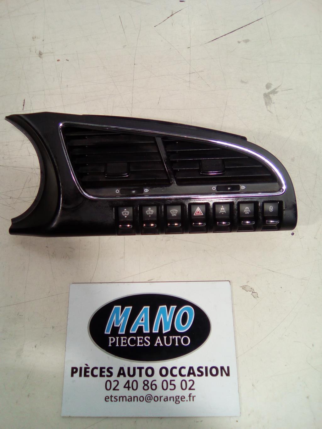 Bouton/Interrupteur PEUGEOT 3008 1 PHASE 1 Diesel - 1