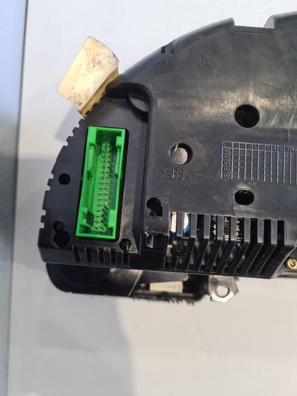 Compteur AUDI A4 2 PHASE 1 Diesel - 1