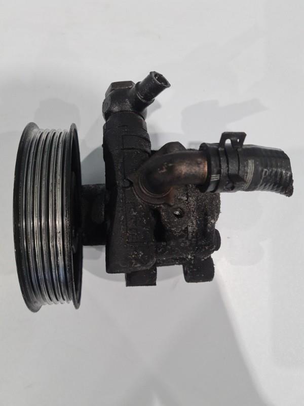 Pompe de direction VOLKSWAGEN GOLF 4 Diesel - 1