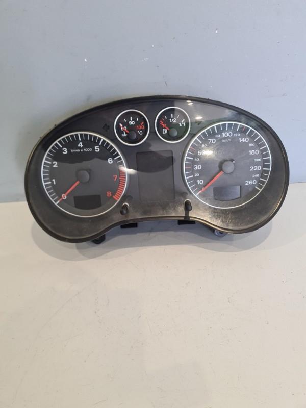 Compteur AUDI A3 2 PHASE 1 Essence - 1