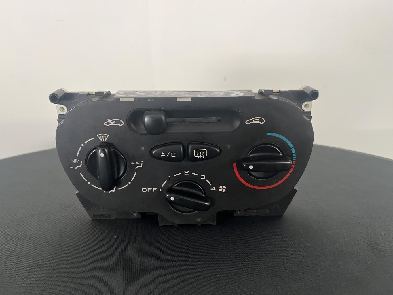 Commande chauffage PEUGEOT 206 PHASE 1 Diesel - 1