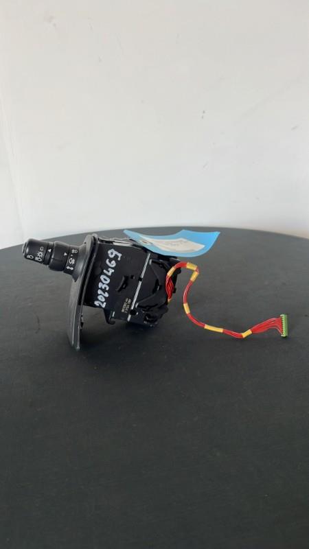 Commodo phare RENAULT MODUS PHASE 1 Diesel - 1