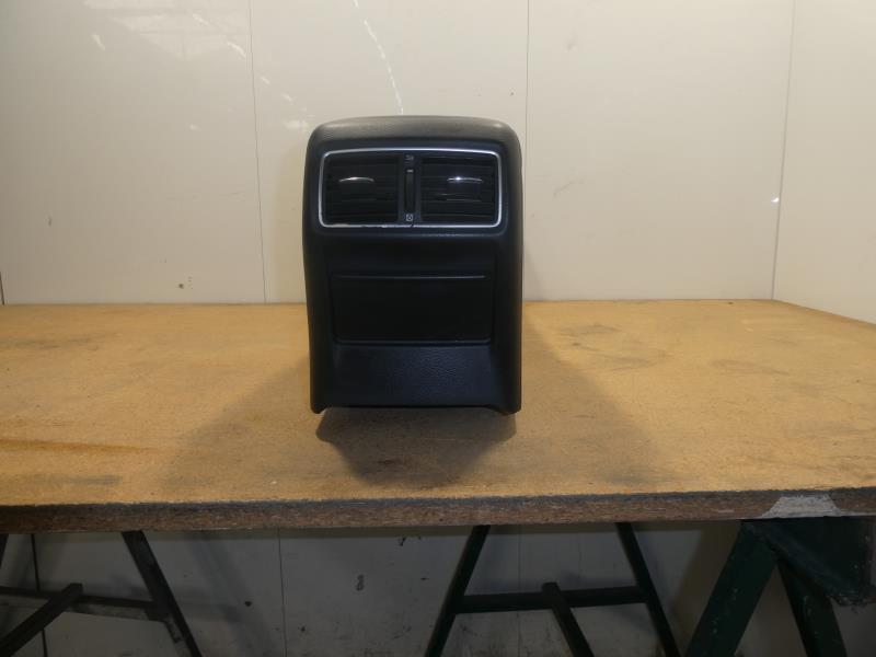 Console central (interieur plastique) infiniti q50 phase 1
